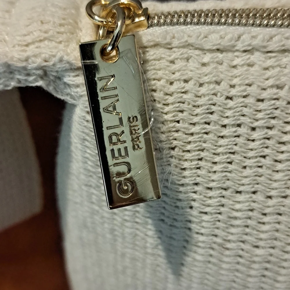 Guerlain Scalp & Hair - Picture 5 of 6